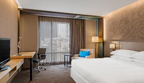 Premier King Room