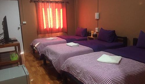 Triple Room with Private Bathroom