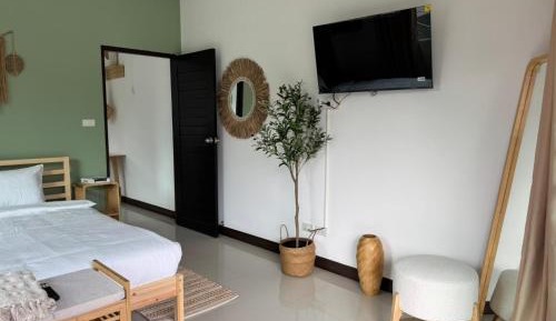One-Bedroom Apartment with Balcony and Mountain View  