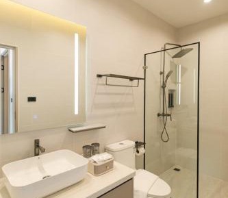 Deluxe Family Suite
