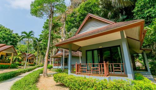 Grand Cottage