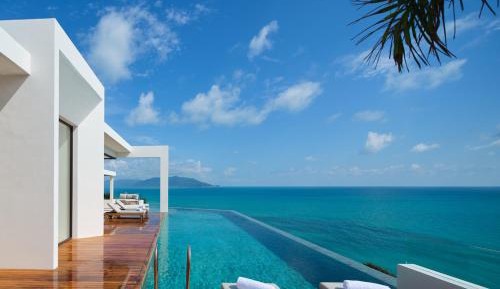 Four-Bedroom Presidential Oceanfront Pool Villa