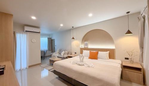 Deluxe Family Room