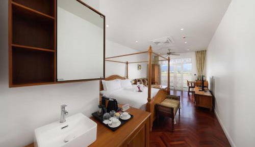 Double Room with Mountain View