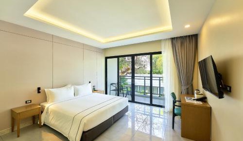 Deluxe Double or Twin Room with Garden View
