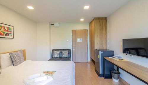 Standard King Room
