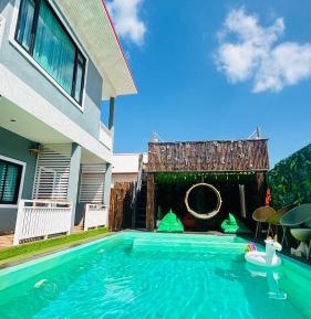 Double Room with Pool View