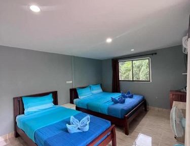 Triple Room with Terrace