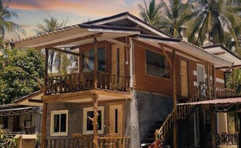 Deluxe Double Room with Balcony and Sea View