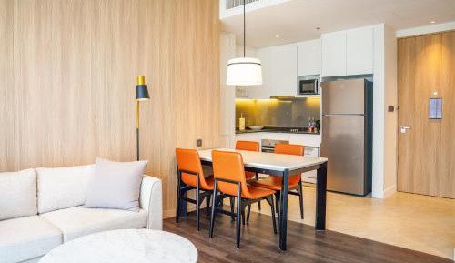 One-Bedroom King Suite with Balcony