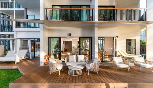 Two-Bedroom Residential Suite with Oceanfront and Private Pool