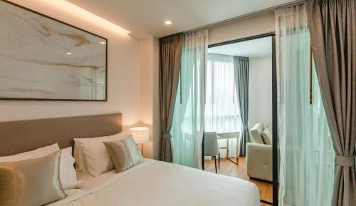 One Bedroom Deluxe