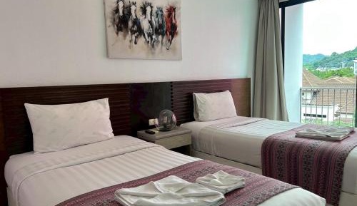 Superior Twin Room