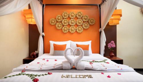 Junior Suite with Balcony Pool View - Free Pick Up