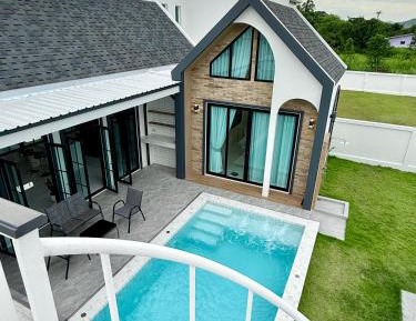 One-Bedroom Villa