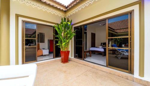 Deluxe Villa