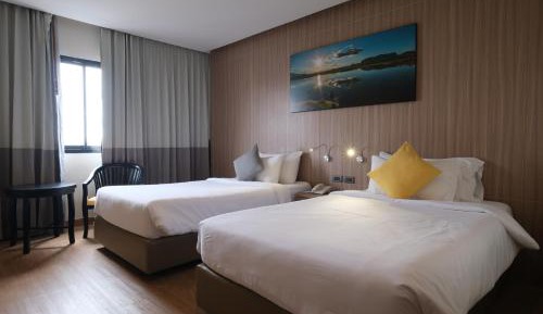 Deluxe Twin Room