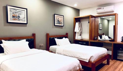Deluxe Twin Room - No Window