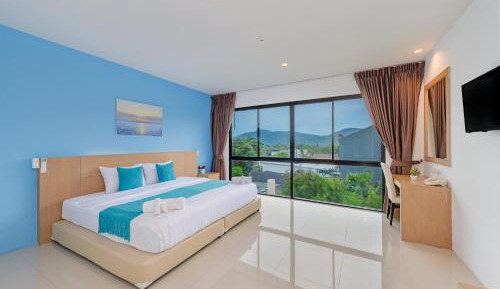 Superior Double or Twin Room with Mountain View
