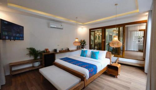 Jacuzzi Suite-Free Beach Shuttle