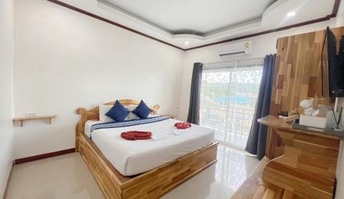 Deluxe Double Room with Balcony