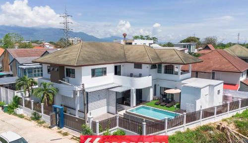 Villa with Private Pool