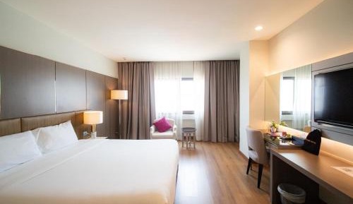 Superior King Room