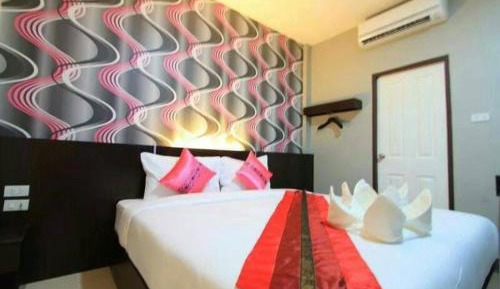 Single Room with Private Bathroom