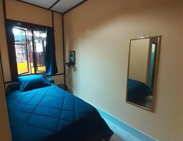 Single Room with Private Bathroom