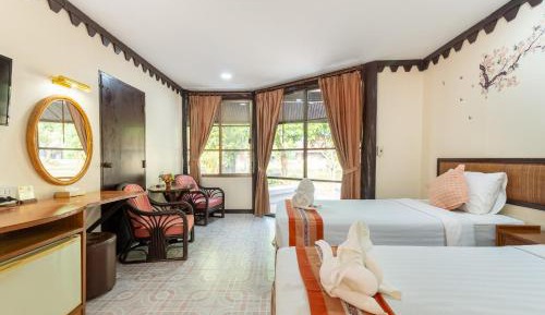 Standard Twin Room