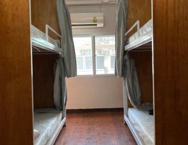 Bunk Bed in Mixed Dormitory Room