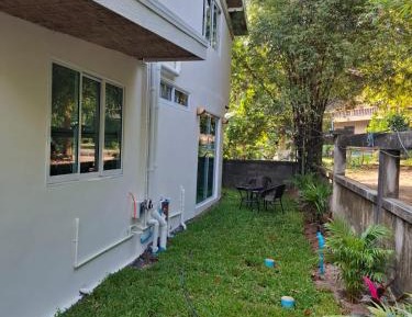 Apartment with Garden View