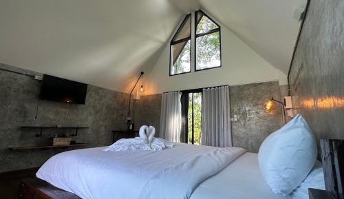 Double Room with Lake View