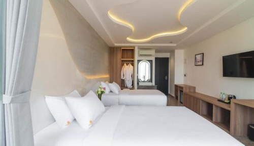 Deluxe Triple Room