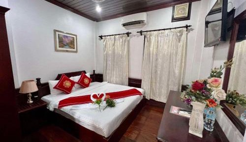 King Room with Balcony
