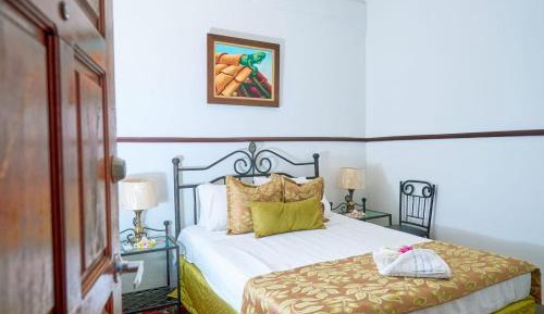 Queen Room
