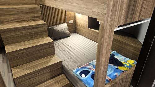 Bed in 4-Bed Mixed Dormitory Room