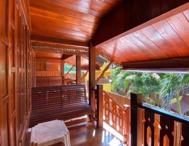 Deluxe Bungalow