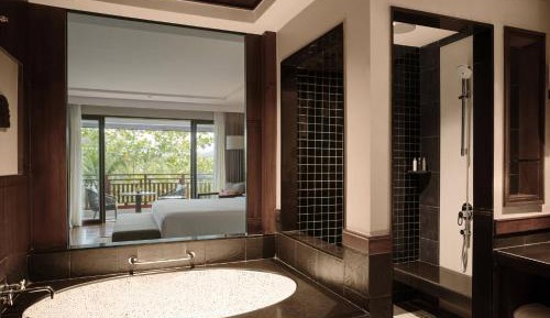 Premium Pool View, Guest room, 2 Double, Balcony