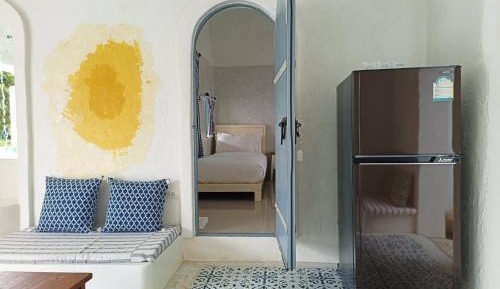Family Two-Bedroom Room with River Access with Pool 