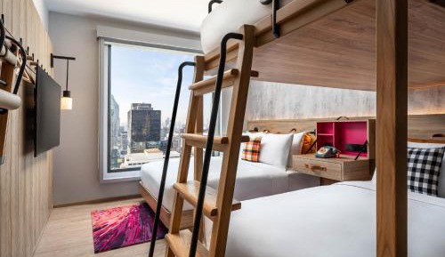 Queen Loft