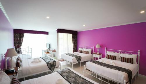 4-Bed Mixed Dormitory Room