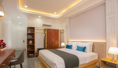Deluxe King Room