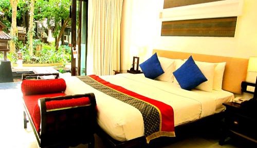 Deluxe King Ground Floor