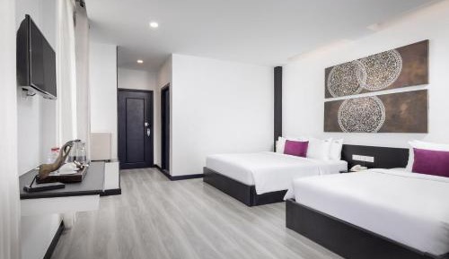 Deluxe Triple Room