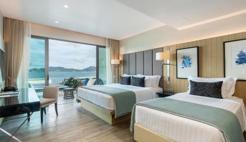 Family Room with Sea View