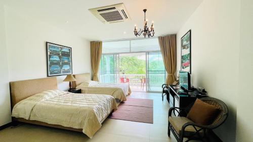 Standard Double or Twin Room with Balcony