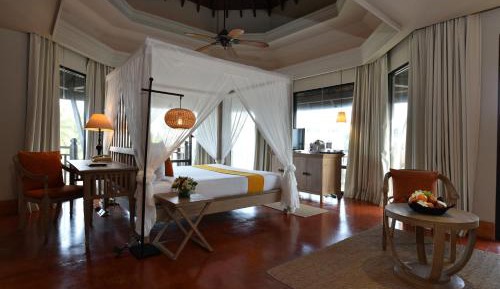 Junior King Suite