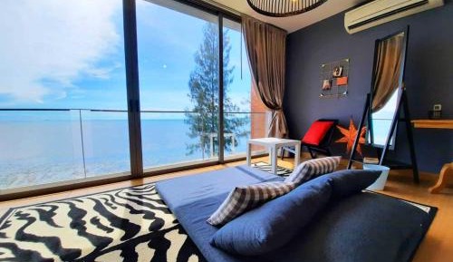Villa with Sea View