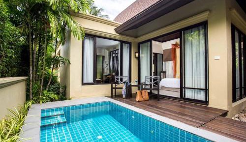 Villa with Plunge Pool